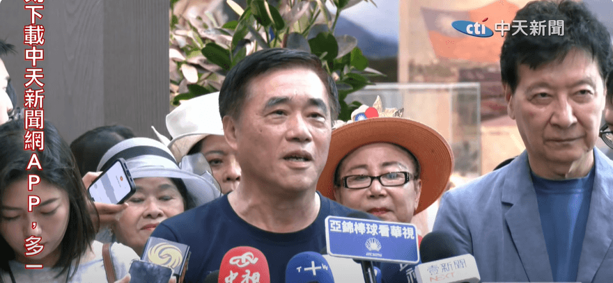 郝龍斌參選國民黨主席首談柯文哲：當年攻擊我 害母親失眠