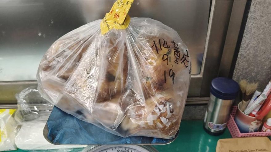 陸客攜肉鬆麵包金門闖關　拒繳20萬罰金遭原船遣返