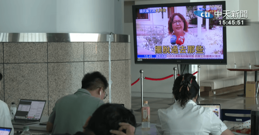 國民黨主席大辯論/對新任黨魁有何期許？最新街訪民眾吐心聲