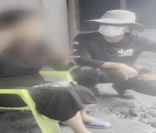 手機被沖走！特搜隊員借婦人手機報平安　母女對話全場鼻酸