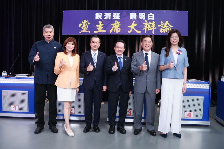 國民黨主席大辯論/張亞中怒槓鄭麗文：若主流民意是台獨怎團結？