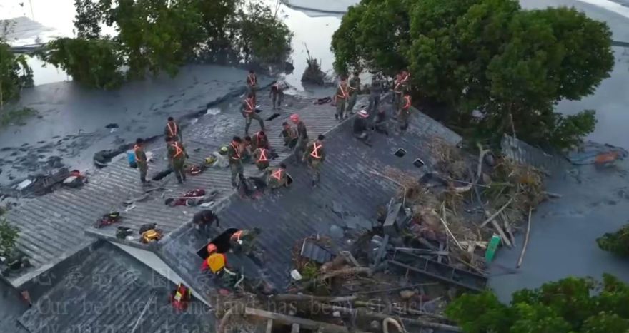 吳念真暖心發聲　國防部感謝鏟子超人為災民撐起希望天空