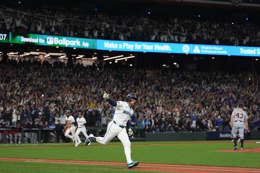 MLB/15局延長賽擊敗老虎晉級　水手克勞佛：謝天比賽結束了