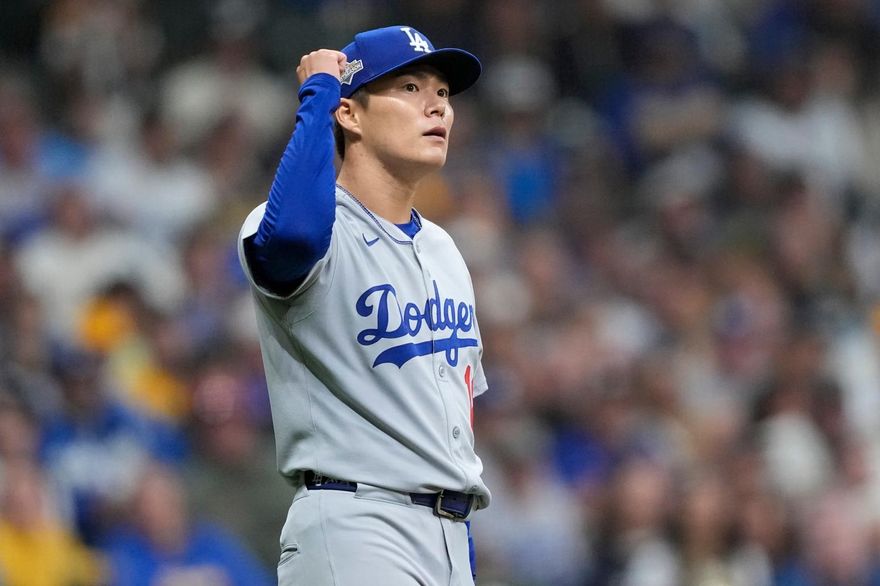 MLB/山本由伸首打席挨轟後回穩　上演完投勝「道奇21年來首見」