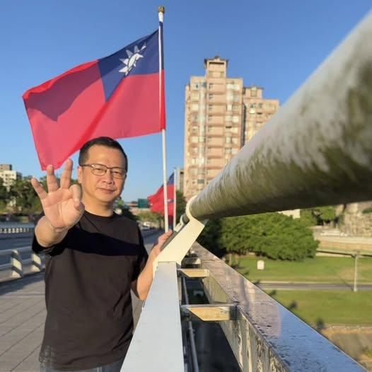 收起倚天劍屠龍刀！羅智強：我選黨主席不是戰同志