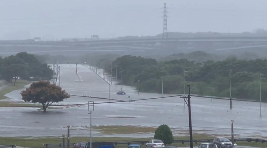 不斷更新/10/22放「豪雨假」？ 北北基桃宣布正常上班上課、花蓮5區停班停課