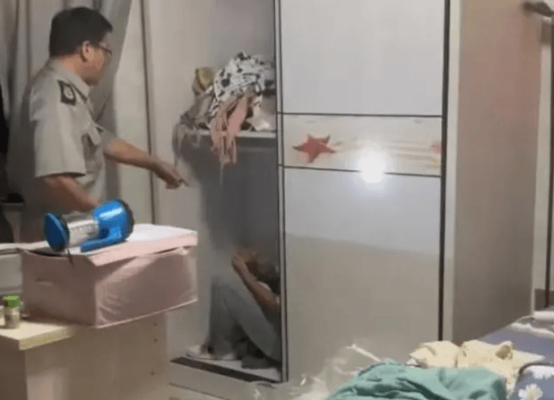 備用鑰匙放鞋中被偷拿！獨居女凌晨返家　驚見衣櫃中藏陌生男子