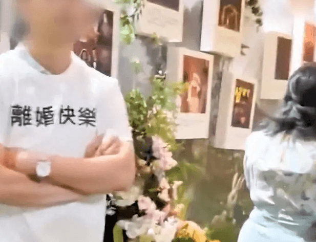 男子身穿「離婚快樂」T-shirt大鬧婚禮會場　理由全因「一隻狗」
