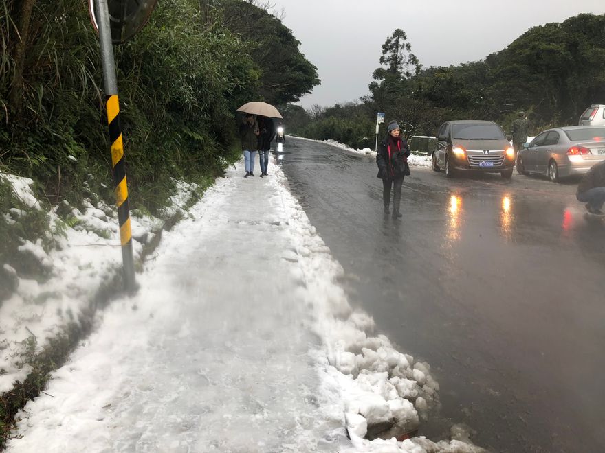 全台發低溫特報！14縣市「急凍5度」亮橙色燈號　回暖時間出爐