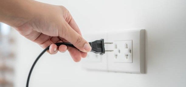 跳電拔插頭「只是迷思」！　「居家用電」安全事項一次看：要注意的是電線