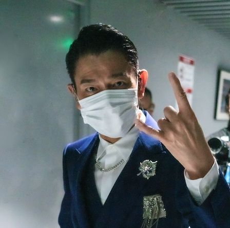 出事！62歲劉德華摔舞台手受傷　親自回應粉絲關心