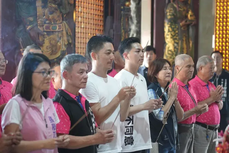 蔣萬安讚廖偉翔問政水準高　呼籲民眾投不同意票