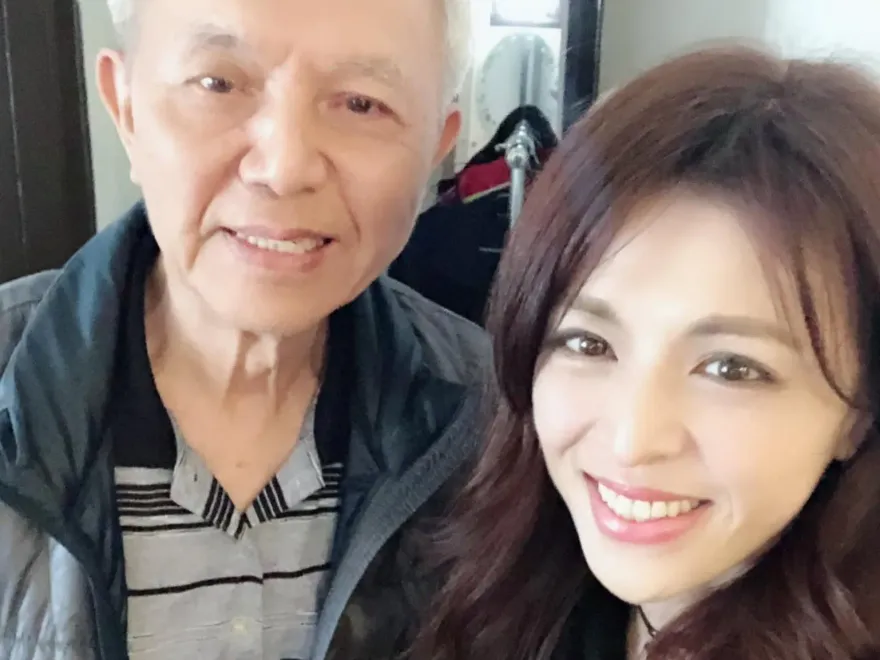 磨刀石離奇摔落！林葉亭曝母感應到爸爸離去　淚吐失智課題