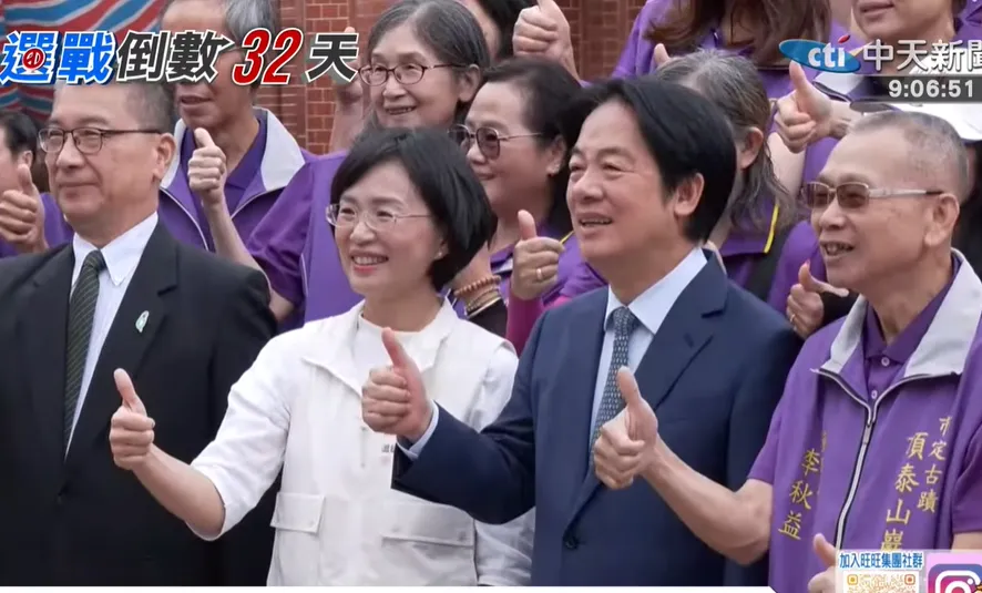 民進黨新北市長候選人蘇巧慧27日陪同總統賴清德到泰山區頂泰山巖參香祈福。（圖／中天新聞）