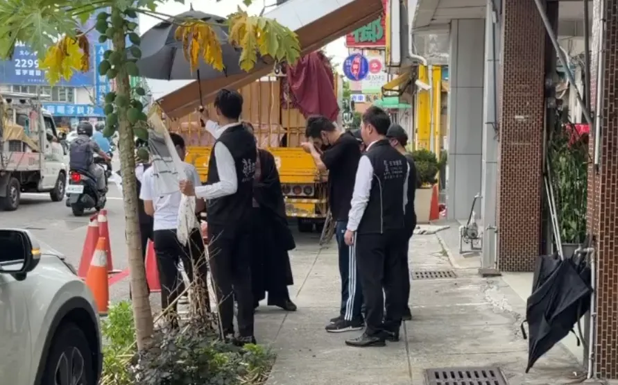 台中地檢署今（12）日下午相驗解剖釐清死因。（圖／翻攝畫面）