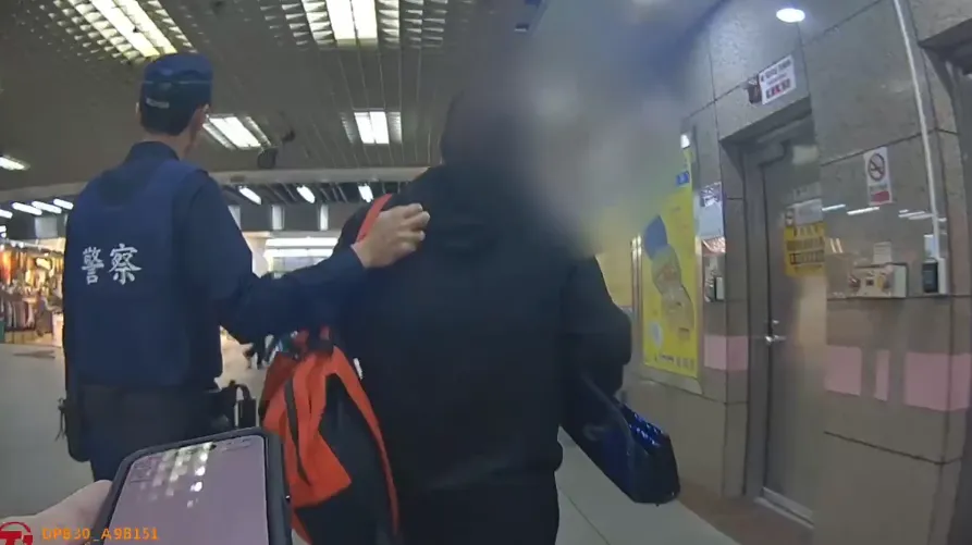 疑在機捷台北車站放火！男子遭警火速逮捕送辦。（圖／警方提供，下同）
