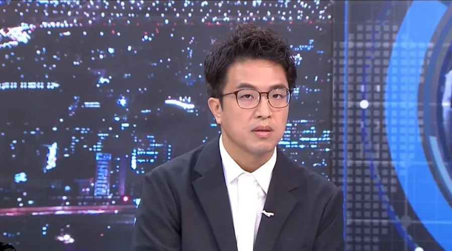 鐵嘴名醫沈政男批沈伯洋在廢死、毒品、雙城論壇等議題全部轉彎(翻攝少康戰情室)
