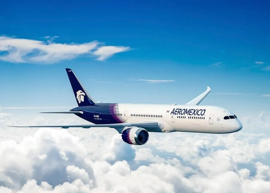 墨西哥驚傳兩架飛機險相撞意外。（示意圖／翻攝自IG@aeromexico）