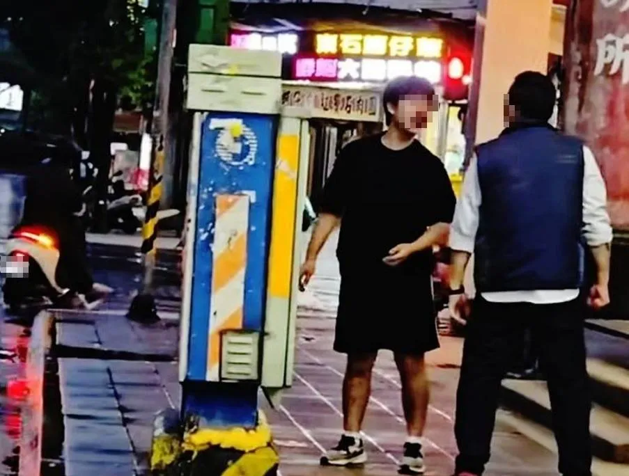 桃園客運司機毆打學生，互控傷害司機被公司汰除。(圖／翻攝自Threads/hhaok.216）