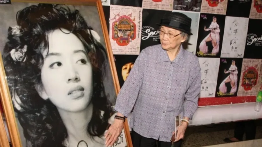 梅艷芳的母親覃美金30日驚傳逝世,享嵩壽102歲。(圖/翻攝自微博)