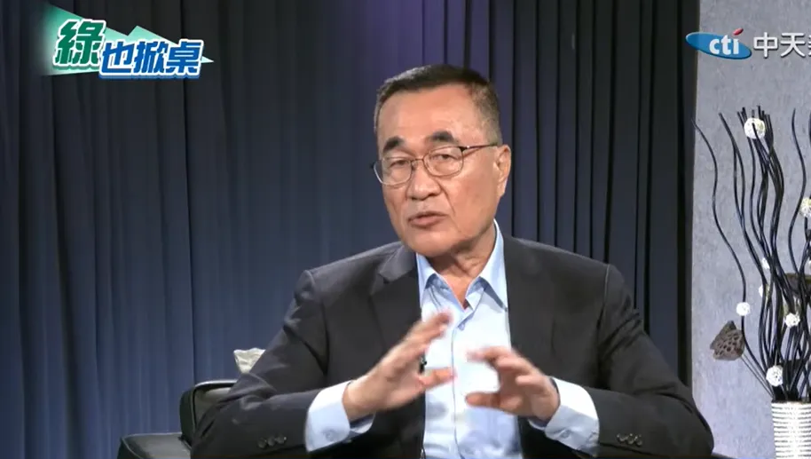 國民黨新北市長候選人李四川28日接受中天《綠也掀桌》節目專訪。（圖／中天新聞）