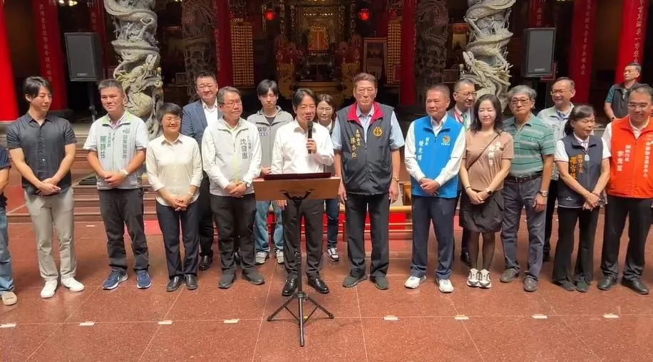 總統賴清德21日到苗栗義民廟接扁致詞時提到希望鍾東錦善待民進黨議員。（資料照／中天新聞）