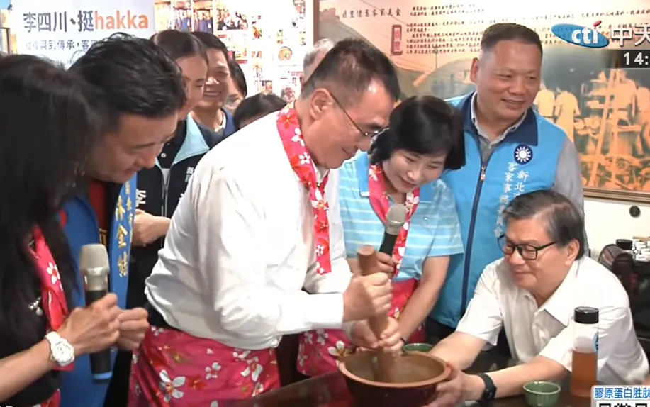 李四川16日出席三峽客家文化協會擂茶活動，提出六大客家政見。（圖／中天新聞）
