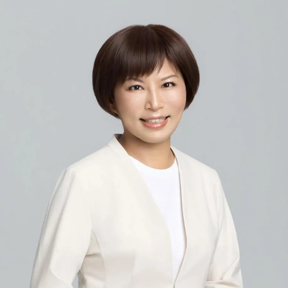 白珮茹涉嫌虛報簡姓人頭助理詐領63萬元,遭士檢依法提起公訴。(圖/翻攝白珮茹臉書)