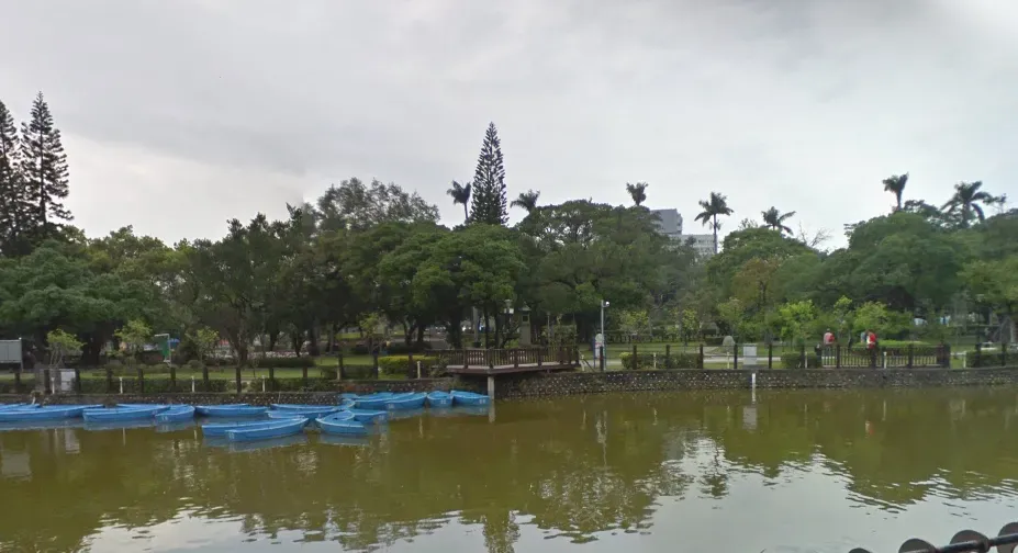 台中公園湖心亭驚傳出現浮屍。(圖/翻攝自Google map)
