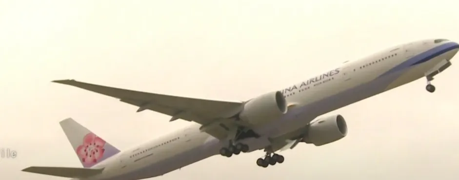 今（25）日，華航（2610）今日發布重訊，宣布董事會已通過引進5架A350-900及8架A321neo客機的計畫。（圖/中天新聞資料照）