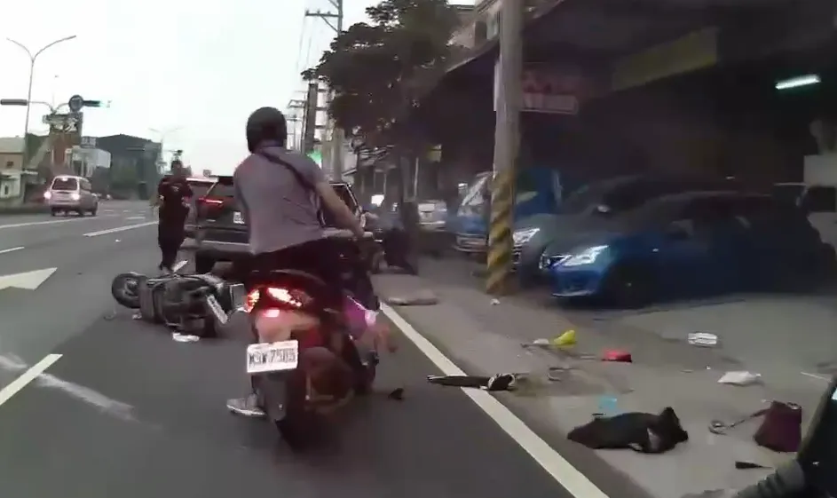 警方逮捕何姓男子。（圖／警方提供）
