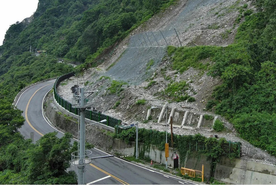 台9線蘇花路廊2路段將於7月24日至8月31日施工，期間採單線雙向交通管制。（圖／公路局提供）