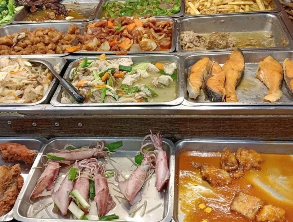 越來越多人嘗試減少肉食，但黃軒醫師指出，完全戒肉後身體究竟會發生什麼變化，許多人並不清楚。（示意圖／中天新聞）