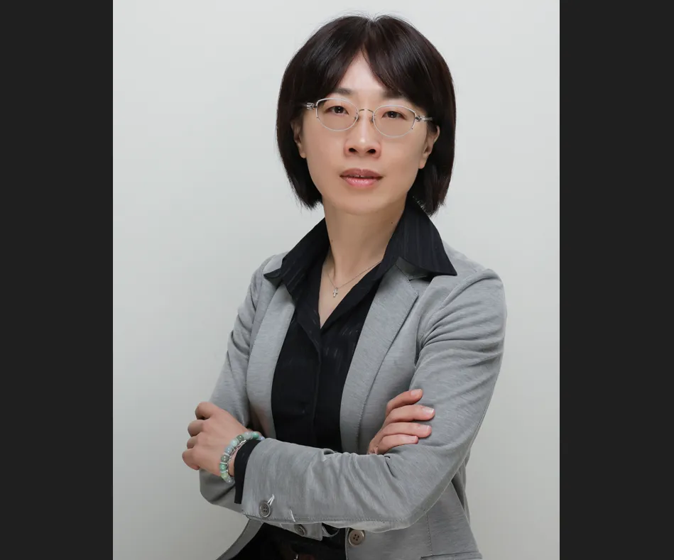前台北市法務局長袁秀慧。（圖／翻攝長慧法律事務所官網）