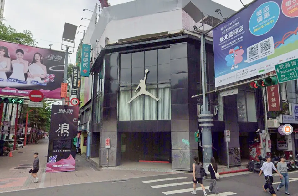 西門町Jordan品牌旗艦店歇業。（圖／翻攝自Google Maps）