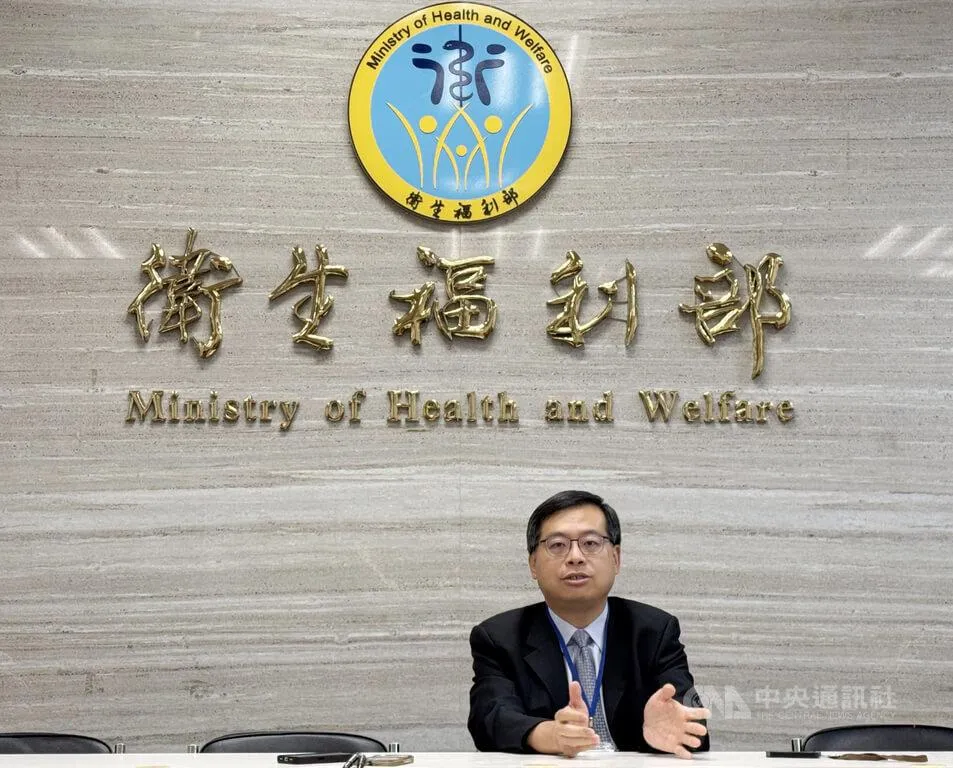 衛生福利部中醫藥司長黃怡嘉17日與媒體座談表示，首要將強化人才培育與打造中醫藥園區。(圖/中央社)
