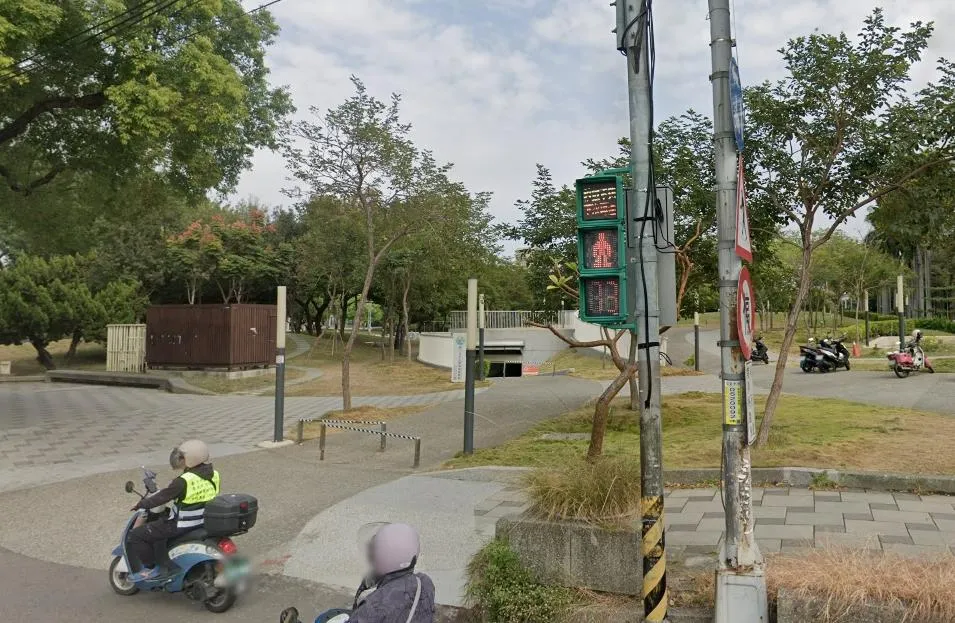 中正公園10日上午發生街友死亡案。(圖/Googlemap)