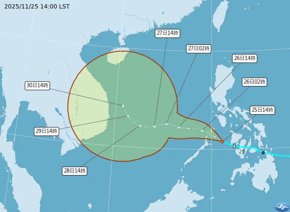 熱帶性低氣壓TD30未來將往西朝中南半島移動，台灣東半部與恆春半島留意長浪發生。（圖／翻攝自中央氣象署官網）