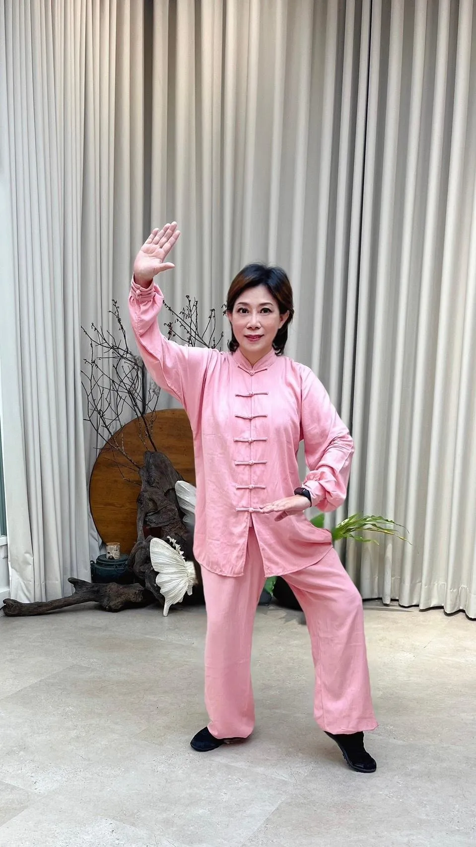 小彤透露開始學習太極後睡眠品質有變好。(圖/馬可孛羅公關提供)