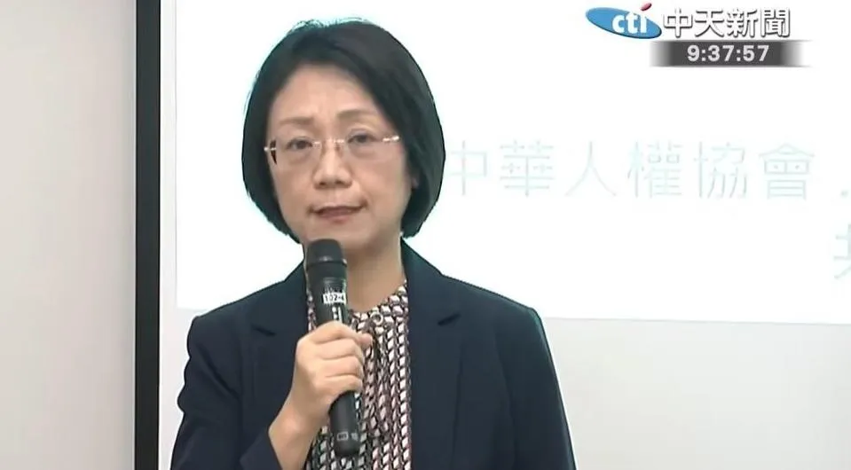 國民黨立委翁曉玲因提案刪減文化部媒體宣傳費引熱議。（圖／中天新聞）