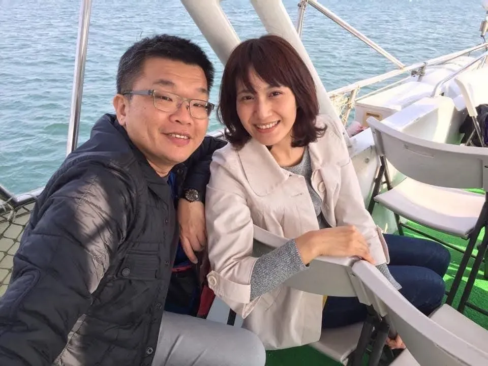 蔡其昌在臉書曬出與妻子的出遊照。(圖/翻攝自蔡其昌臉書)