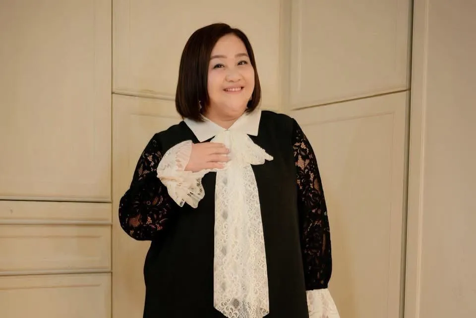 鍾欣凌聯手杜詩梅為花蓮賑災。（圖／翻攝FB 鍾欣凌）