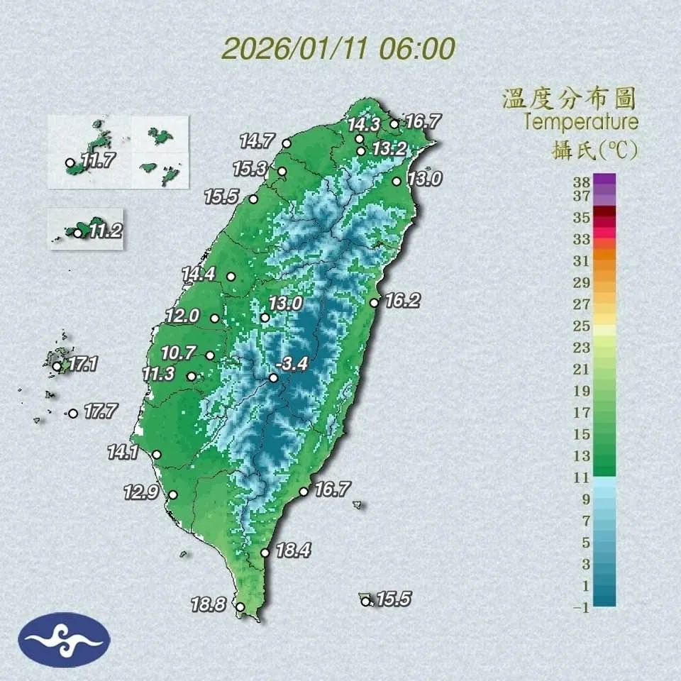 鄭明典PO出昨天和今天清晨的氣溫分布圖。（圖／翻攝自中央氣象署，下同）