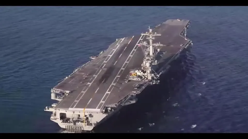 美軍林肯號航艦。(圖/路透社)