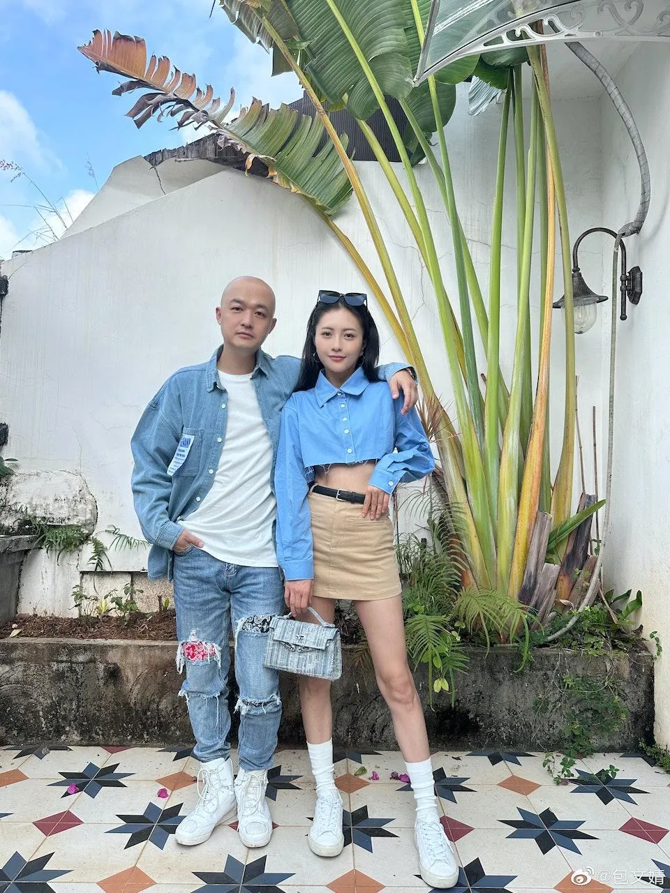 包貝爾（左）與包文婧的感情始於2005年，兩人在北京電影學院相識。（圖／翻攝微博）