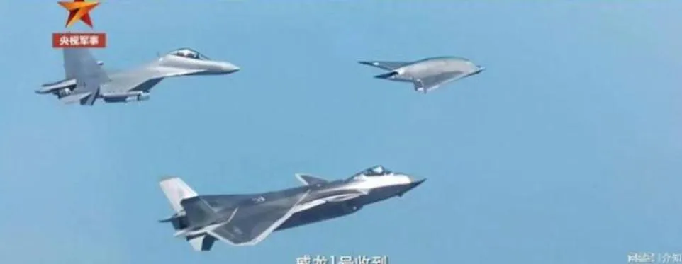 攻擊-11具備協同作戰能力,能與有人戰機和其他無人機配合。(圖/翻攝《網易新聞》)