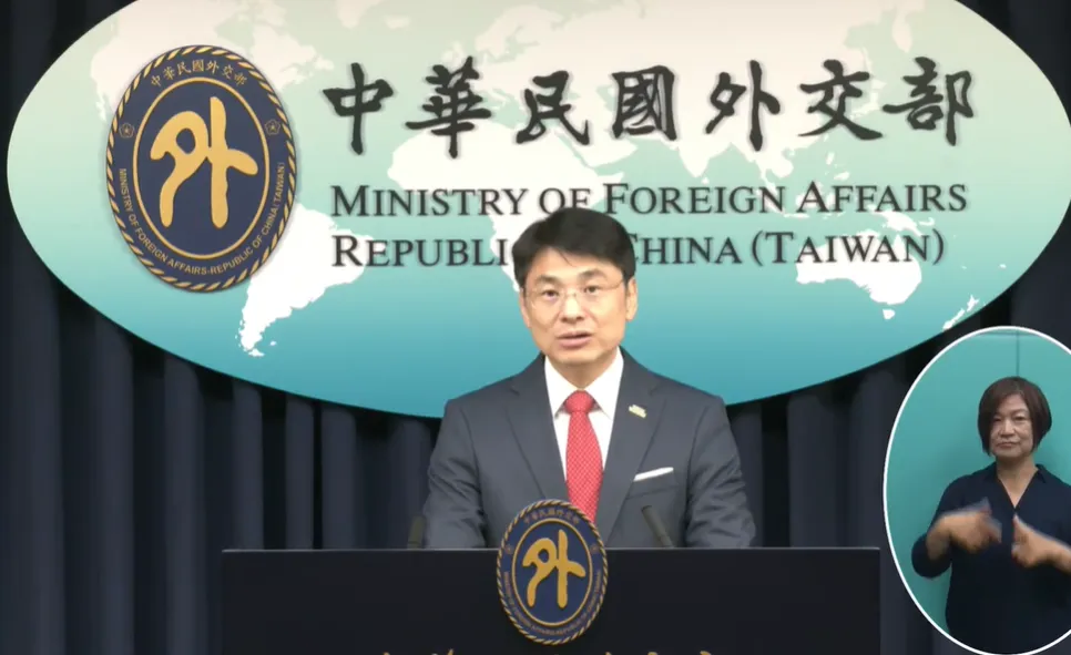 外交部發言人蕭光偉22日強調，數發部次長侯宜秀今年6月才應邀赴華府出席「矽盛世峰會」，相關部會也持續赴美參與各項交流活動。（圖／外交部YT）