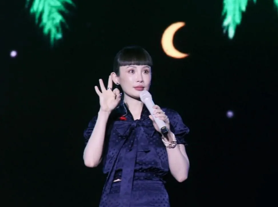 魏如萱被爆介入網紅情侶的戀情。（圖／魏如萱IG）
