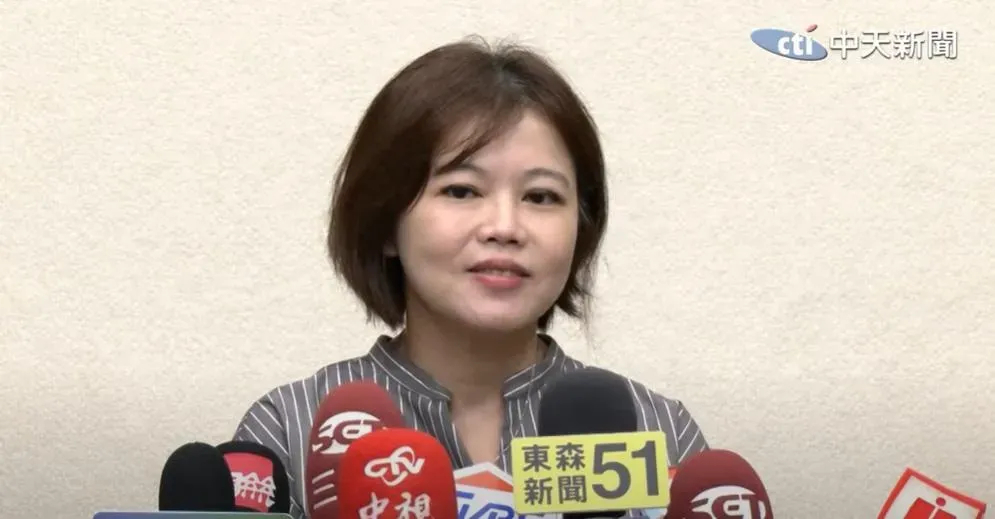 游淑慧建議，區域立委與其回防選區，不如留在立法院揭弊會更有效果。（圖／中天新聞）
