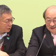 民進黨團當面拜託協助總預算案 柯文哲喊:我現在是「朝廷欽差要犯」!